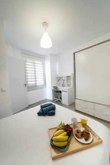 מאלגה 1 Room Atico Pedregalejo מראה חיצוני תמונה