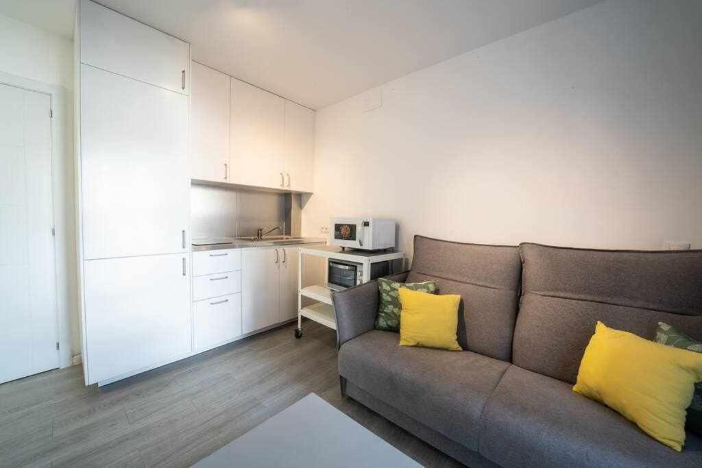 מאלגה 1 Room Atico Pedregalejo מראה חיצוני תמונה