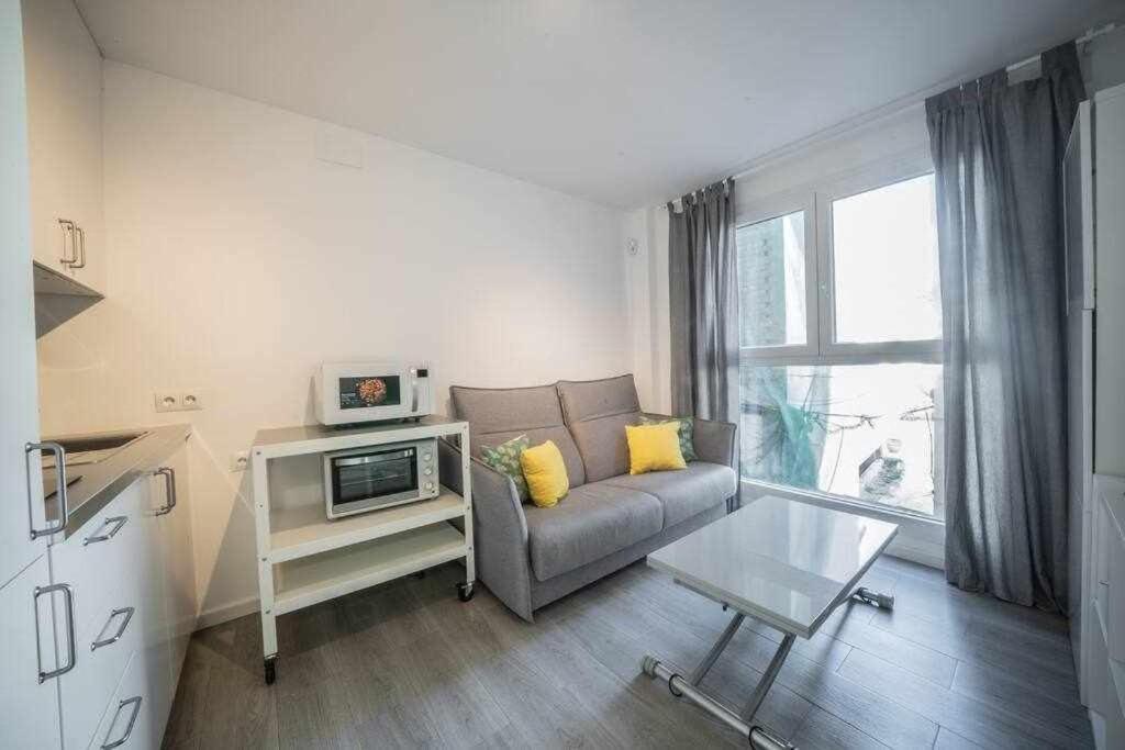 מאלגה 1 Room Atico Pedregalejo מראה חיצוני תמונה