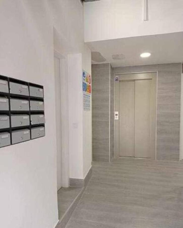 מאלגה 1 Room Atico Pedregalejo מראה חיצוני תמונה